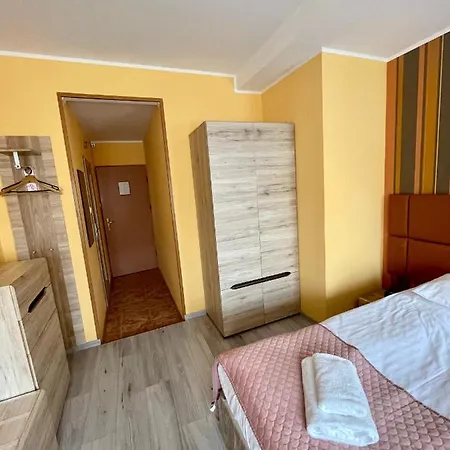 アパートホテル Ksiezniczki Sopotu 3*